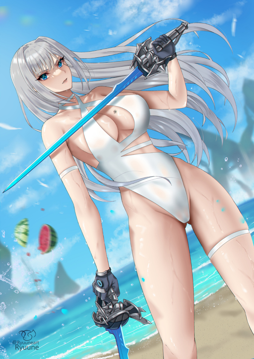 1 chica seductor tamaño_de_pecho_alterno playa pechos_grandes ojos_azules tatuaje_de_pecho pechos escote doble empuñadura ethel_(xenoblade) héroes_(xenoblade_3) alta_resolución melón monolito_suave nintendo traje de baño de una sola pieza ryuuneart cabello plateado traje de baño muslos gruesos muslos agua sandía arma traje de baño_blanco mojado xenoblade_(serie) xenoblade_chronicles _3