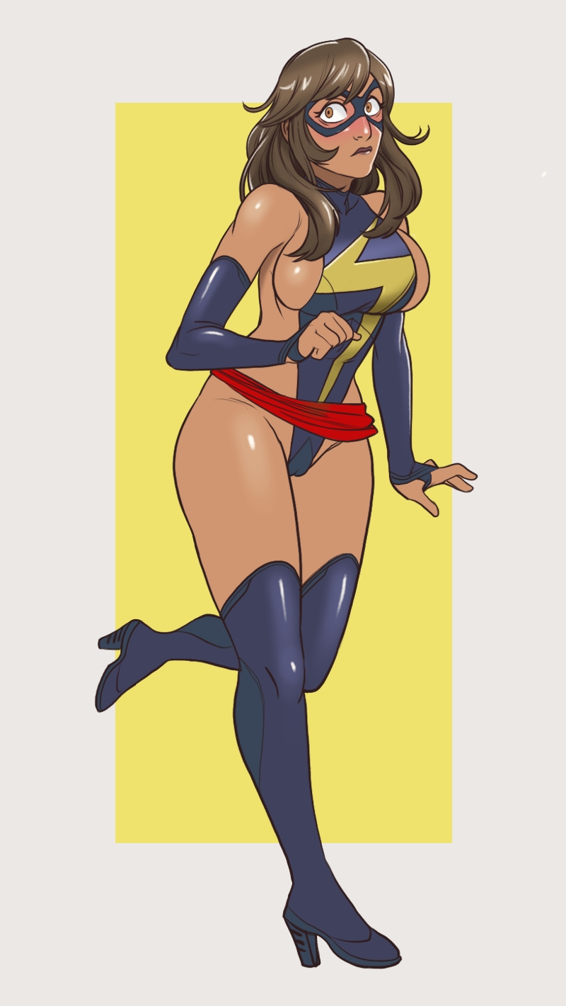 1girl ropa de brazo pechos grandes ojos_marrones pelo_marrón piel_marrón mujer de piel oscura antifaz tacones altos pechos_enormes kamala_khan botas hasta las rodillas marvel marvel_comics disfraz_modificado ms._marvel mujer_musulmana nerviosa mujer_paquistaní fajín tímido pecho lateral superheroína