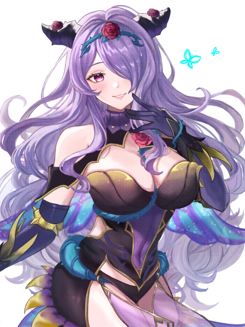 1girl 1girl seductor hombros descubiertos pechos grandes bragas negras bicho mariposa camilla_(emblema_de_fuego) camilla_(resplandeciente)_(emblema_de_fuego) escote ombligo_cubierto tiro_de_vaquero cuernos_falsos emblema_de_fuego destinos_emblema_de_fuego héroes_emblema_de_fuego guantes pelo_sobre_un_ojo alta_resolución cuernos insecto pelo_largo mirando_al_espectador nintendo disfraz_alterno_oficial bragas ojos_morados guantes_morados cabello_morado fondo_simple sonrisa muslos ropa interior cabello_ondulado fondo_blanco zqzbq